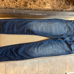 MOTHER The Looker Ankle Step Fray Size 26